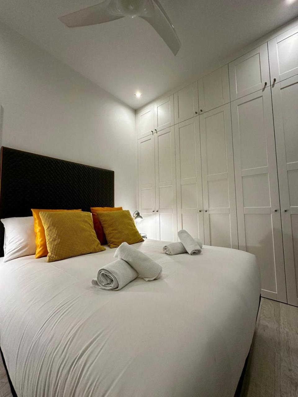 Casa De Huespedes Almirante Madrid — Fotos 1